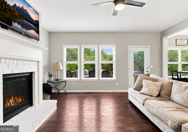 Photo 3 of Single family home for sale at 232 South Village Sq, Canton, GA 30115 | MLS# 10831125 | Listing updated on 2026-09-07