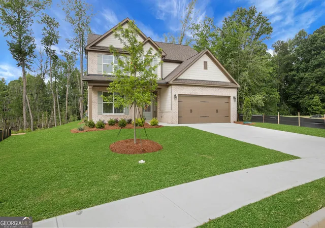 Photo 2 of Single family home for sale at 4251 Mary Ruth Wy, Loganville, GA 30052 | MLS# 10733237 | Listing updated on 2026-09-14