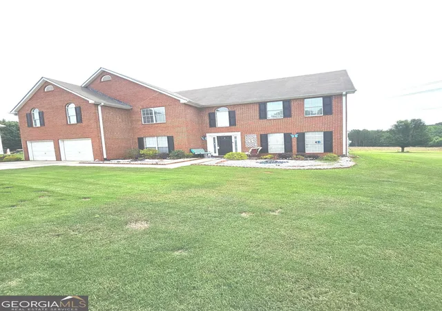 Photo 3 of Single family home for sale at 151 Olympic Dr, Fayetteville, GA 30215 | MLS# 10774340 | Listing updated on 2026-07-30