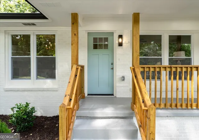 Photo 3 of Single family home for sale at 88 Hollis Ter Nw, Atlanta, GA 30311 | MLS# 10833797 | Listing updated on 2026-09-10