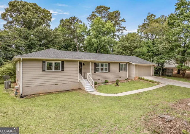 Homes for sale in Carrollton, GA | 25 Pine Chase Dr, Carrollton, GA 30116 | MLS# 10774980