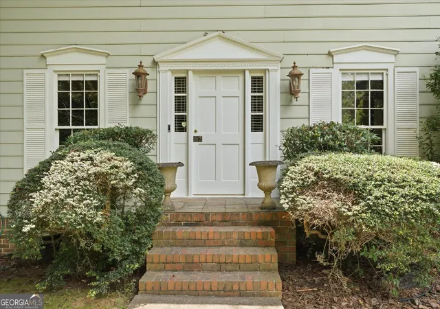 Photo 1 of Sale Pending at 245 Lakemont Dr, Roswell, GA 30075 | MLS# 10821665 | Listing updated on 2026-08-24