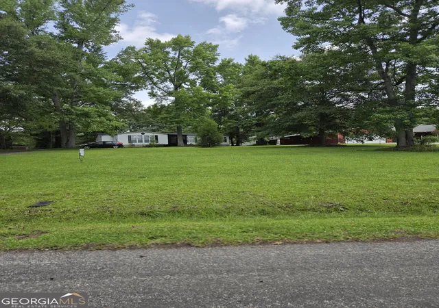 Homes for sale in Manchester, GA | 453 Lake Dr, Manchester, GA 31816 | MLS# 10790271