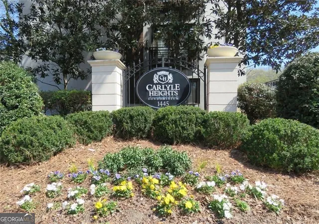 Listing Photo 2 - Condo for sale in building located at 1445 Monroe Dr Ne, Atlanta, GA 30324 - Unit #C39