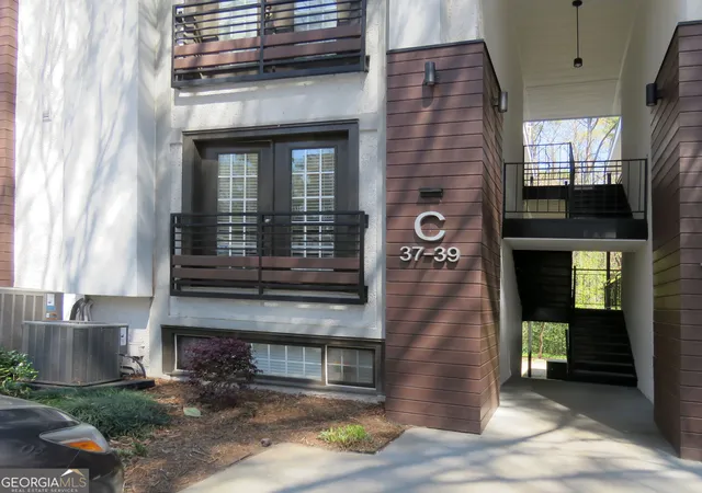 Photo 4 of Condo for sale at 1445 Monroe Dr Ne #C39, Atlanta, GA 30324 | MLS# 10715737 | Listing updated on 2026-09-12