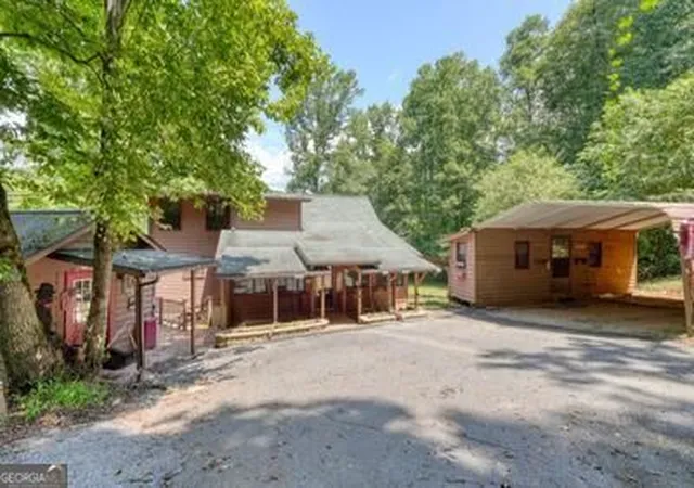 Photo 2 of Single family home for sale at 7429 Cassie Ln, Hiawassee, GA 30546 | MLS# 10826115 | Listing updated on 2026-09-14