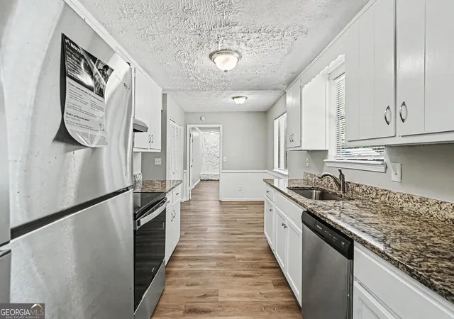 Photo 4 of Single family home for sale at 4406 Blackbirch Ln, Decatur, GA 30034 | MLS# 10762293 | Listing updated on 2026-07-16