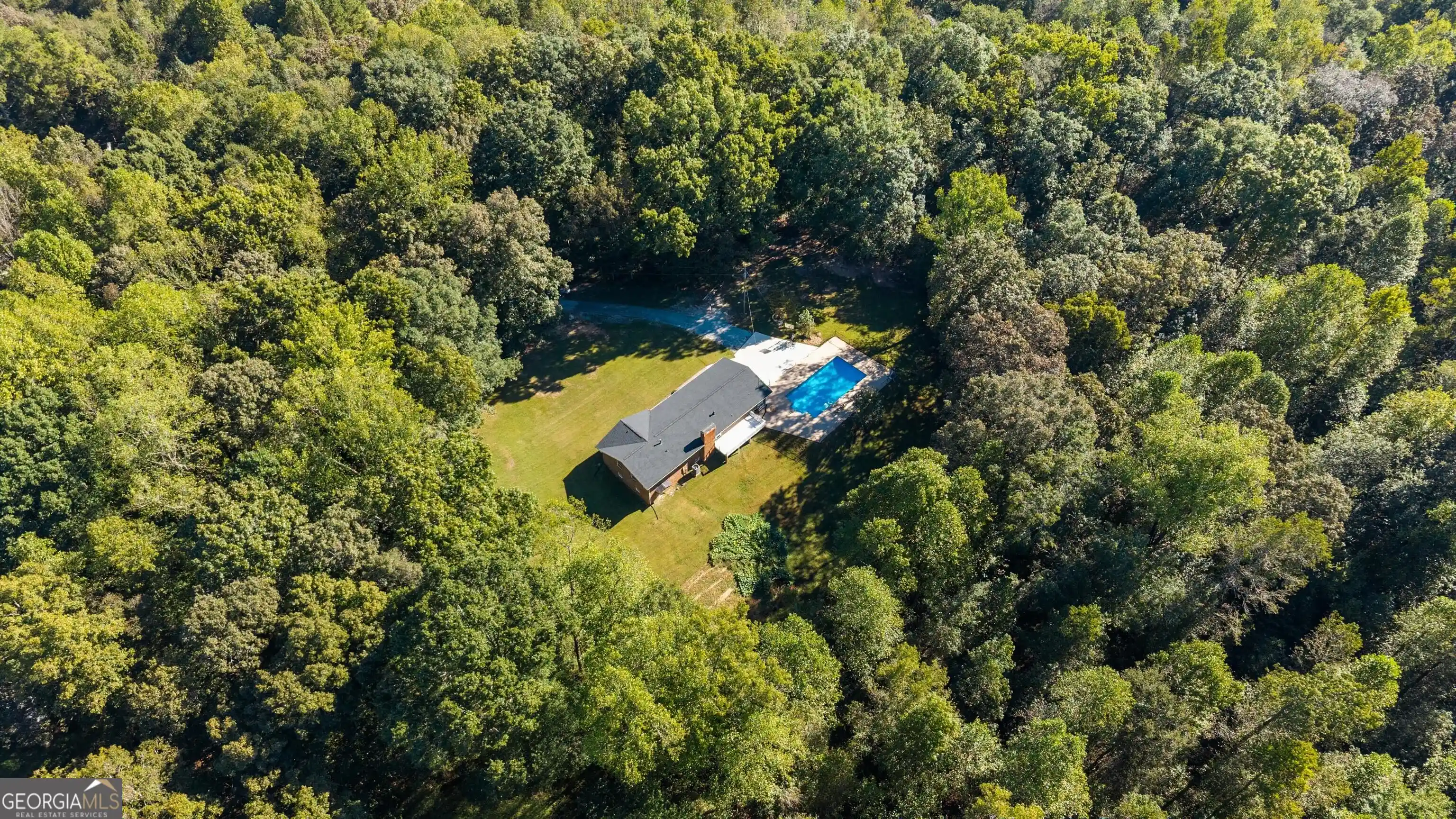 Photo 1 of Single family home for sale at 1116 Indian Crk Rd, Bowdon, GA 30108 | MLS# 10855142 | Listing updated on 2026-10-22