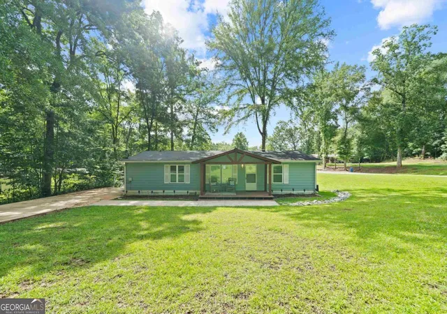 Photo 3 of Sale Pending at 103 Fawn Ct, Eatonton, GA 31024 | MLS# 10798500 | Listing updated on 2026-09-19
