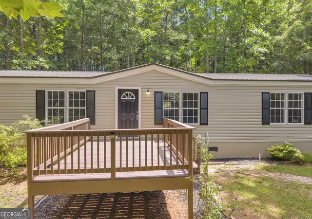 Homes for sale in Cleveland, GA | 324 Paradise Valley Rd, Cleveland, GA 30528 | MLS# 10801224