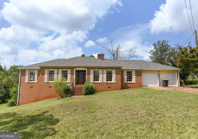 1st image of 19 Festiva Dr, Newnan, GA 30263 | MLS# 10821515