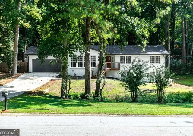 Photo 3 of Single family home for sale at 664 Hickory Ridge Rd Sw, Lilburn, GA 30047 | MLS# 10829103 | Listing updated on 2026-09-02