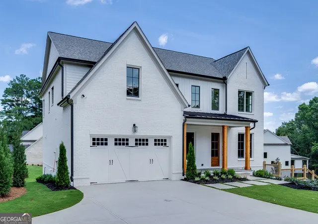2nd image of 2969 N Bogan Rd Ne #1, Buford, GA 30519 | MLS# 10818714
