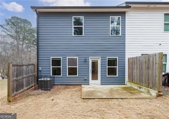 Photo 4 of Townhouse for sale at 3413 Endurance Ct, Atlanta, GA 30349 | MLS# 10670998 | Listing updated on 2026-09-23