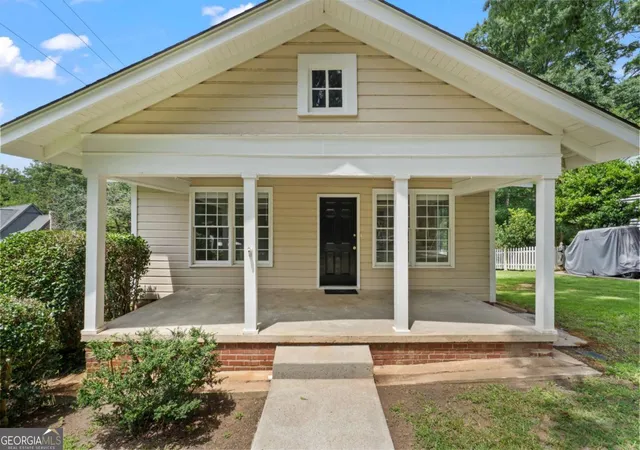 Photo 2 of Single family home for sale at 4503 Lombardy Wy, Acworth, GA 30101 | MLS# 10806900 | Listing updated on 2026-08-29