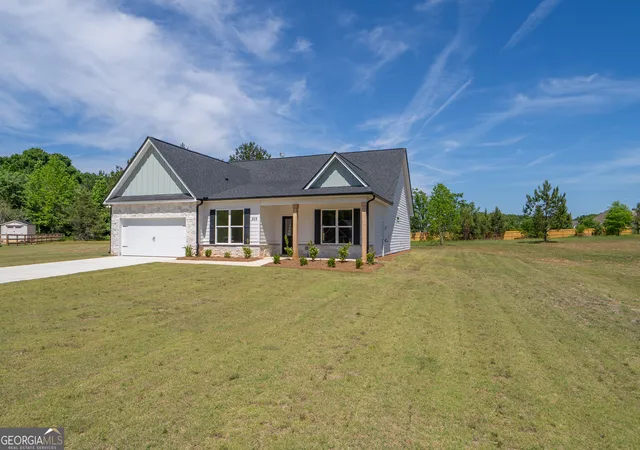 Photo 2 of Single family home for sale at 209 Squirrel Run, Good Hope, GA 30641 | MLS# 10648336 | Listing updated on 2026-07-20