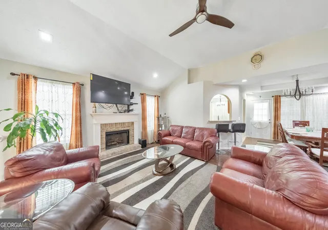 Photo 3 of Single family home for sale at 1979 Stonecrest Dr, Austell, GA 30106 | MLS# 10787783 | Listing updated on 2026-10-09