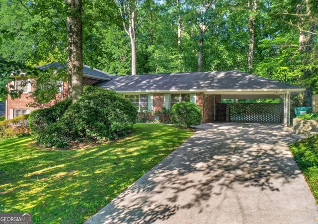 1st image of 6885 Heathfield Dr, Sandy Springs, GA 30328 | MLS# 10793291