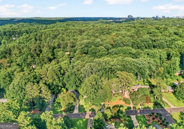 47th image of 6885 Heathfield Dr, Sandy Springs, GA 30328 | MLS# 10793291