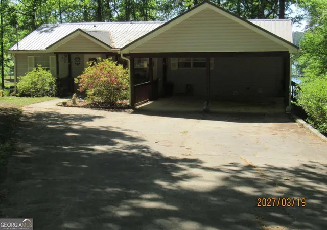 Homes for sale in Sparta, GA | 117 Doe Trl Sw, Sparta, GA 31087 | MLS# 10731085