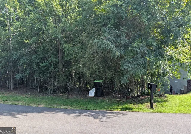 2nd image of 186 Masters Cvs, Macon, GA 31211 | MLS# 10809602