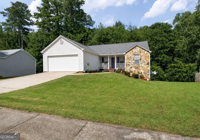 2nd image of 802 Windsor Dr, Monroe, GA 30656 | MLS# 10810258