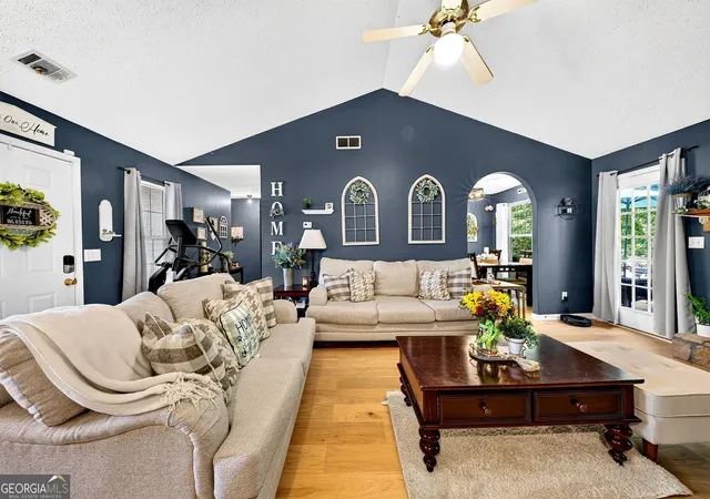 5th image of 802 Windsor Dr, Monroe, GA 30656 | MLS# 10810258