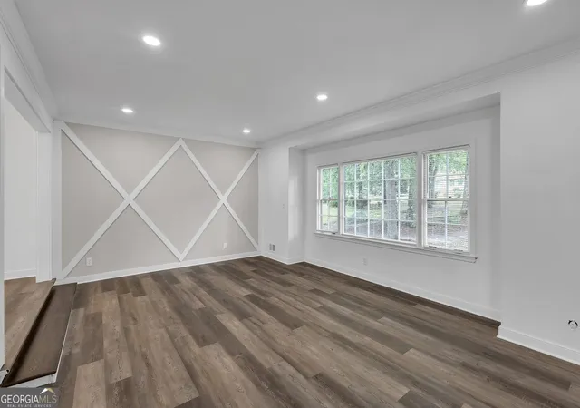 Photo 3 of Single family home for sale at 2541 Poplar St, Snellville, GA 30078 | MLS# 10836339 | Listing updated on 2026-09-14