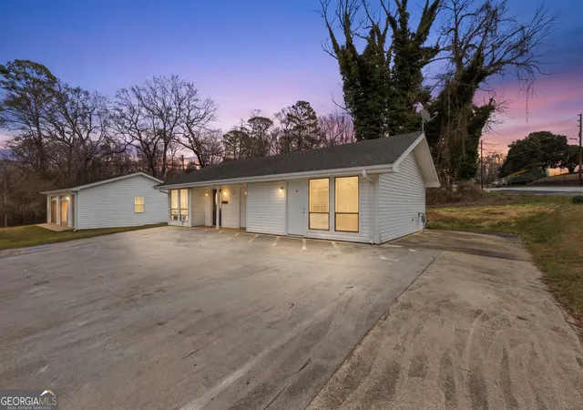 1st image of 201 203 Remsdale St, Toccoa, GA 30577 | MLS# 10703681