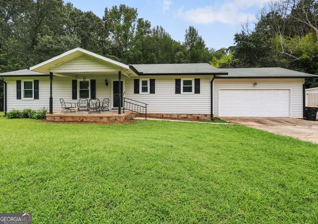 Photo 1 of Single family home for sale at 110 Drennan Dr, Fayetteville, GA 30215 | MLS# 10813549 | Listing updated on 2026-09-11