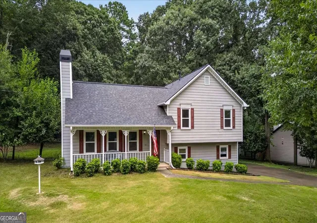 Photo 2 of Single family home for sale at 294 N Briar Ridge, Woodstock, GA 30189 | MLS# 10817888 | Listing updated on 2026-08-21