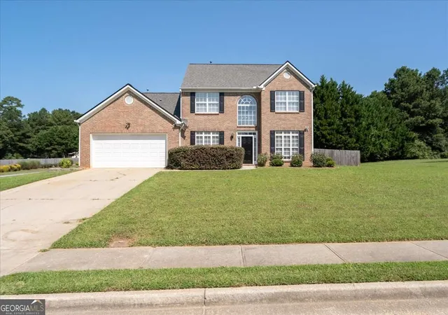 Photo 1 of Single family home for sale at 1135 Baltic Ct, Loganville, GA 30052 | MLS# 10828516 | Listing updated on 2026-10-08