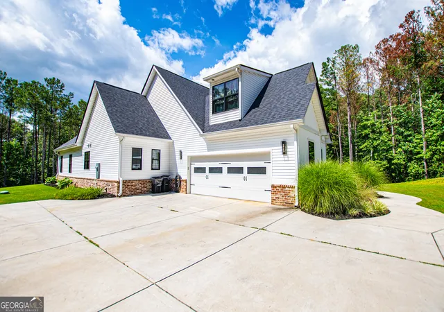 2nd image of 1800 Hutcheson Ferry Rd, Whitesburg, GA 30185 | MLS# 10804456
