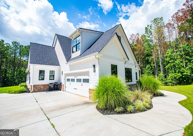 4th image of 1800 Hutcheson Ferry Rd, Whitesburg, GA 30185 | MLS# 10804456