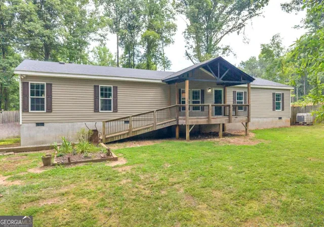 Photo 1 of Sale Pending at 81 Jarrett Ln, Gillsville, GA 30543 | MLS# 10800794 | Listing updated on 2026-10-04