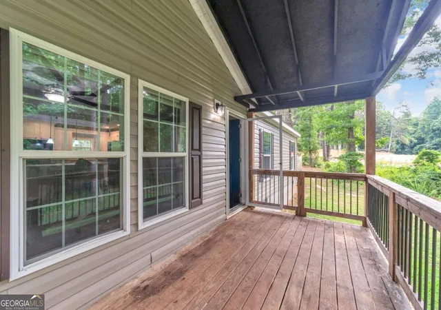Photo 4 of Sale Pending at 81 Jarrett Ln, Gillsville, GA 30543 | MLS# 10800794 | Listing updated on 2026-10-04