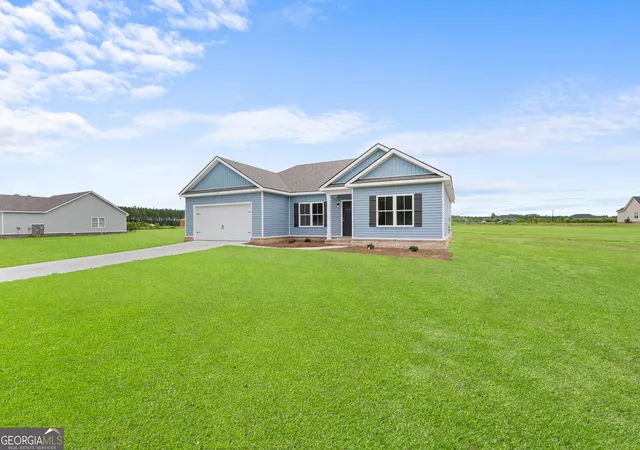 Photo 2 of Single family home for sale at 140 Landmark Cir #77, Statesboro, GA 30458 | MLS# 10818038 | Listing updated on 2026-08-17
