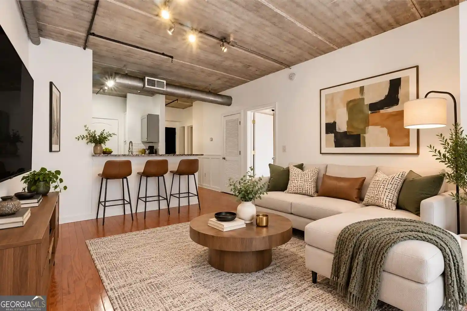 Listing Photo 1 - Condo for sale in 800 Peachtree St Ne located at 800 Peachtree St Ne, Atlanta, GA 30308 - Unit #1102