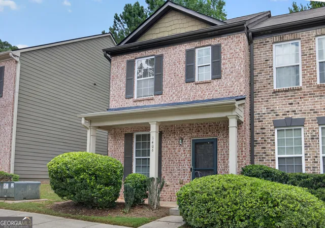 2nd image of 1406 Bayrose Cir, East Point, GA 30344 | MLS# 10807407