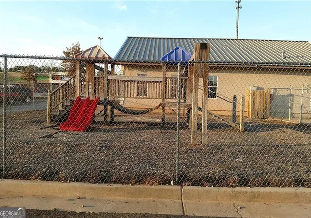 2nd image of 3180 Atlanta Hwy, Athens, GA 30606 | MLS# 10818878