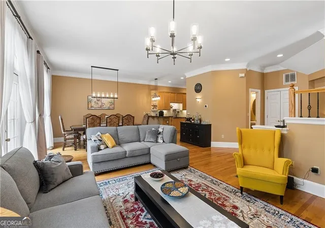 Photo 4 of Townhouse for sale at 331 Carpenter Dr #5, Sandy Springs, GA 30328 | MLS# 10807344 | Listing updated on 2026-09-12