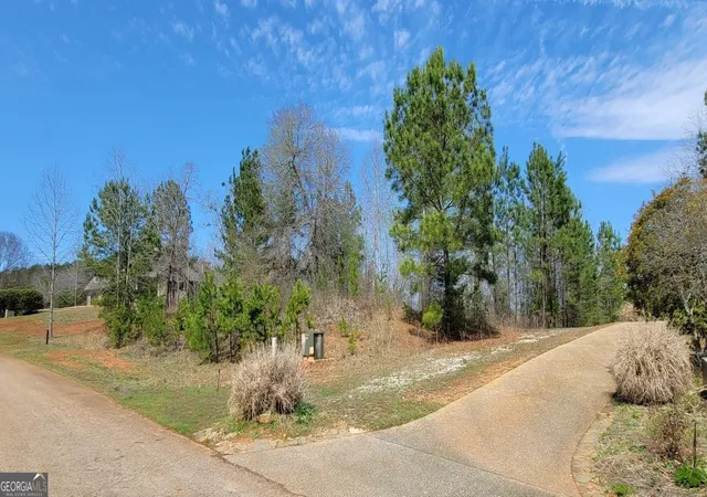 Homes for sale in Toccoa, GA | 334 Edgewater Trl S, Toccoa, GA 30577 | MLS# 10794721