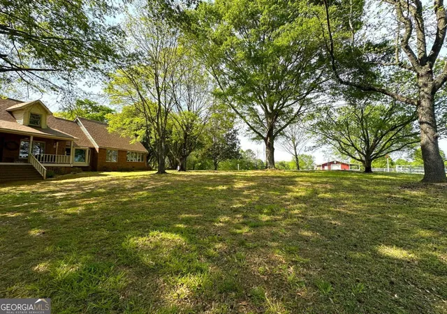 2nd image of 450 Lucas Rd Sw, Cartersville, GA 30120 | MLS# 10731394
