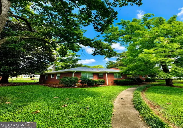 Homes for sale in Trion, GA | 17 Deforest, Trion, GA 30753 | MLS# 10802927
