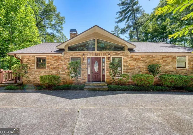 2nd image of 276 Lancelot Loop, Clayton, GA 30525 | MLS# 10780173