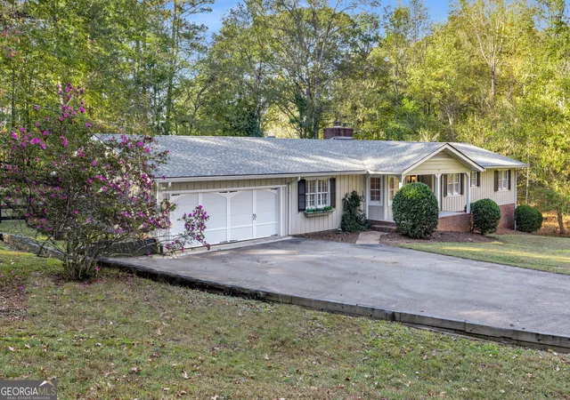 Photo 1 of Sale Pending at 14250 Freemanville Rd, Alpharetta, GA 30004 | MLS# 10631867 | Listing updated on 2026-03-16