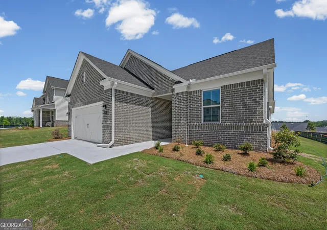 2nd image of 253 Nesta Grove Dr, Locust Grove, GA 30248 | MLS# 10823444