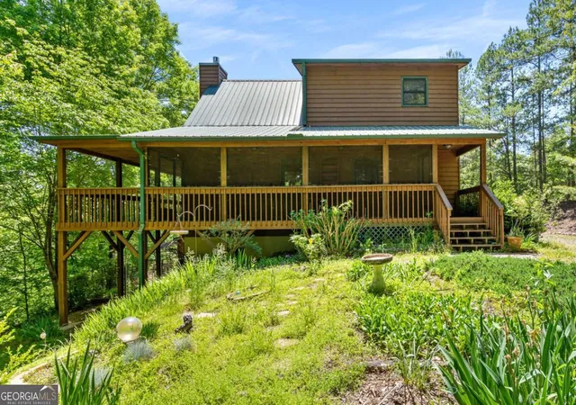Photo 1 of Single family home for sale at 977 Tarheel Dr W, Murphy, NC 28906 | MLS# 10779977 | Listing updated on 2026-06-19