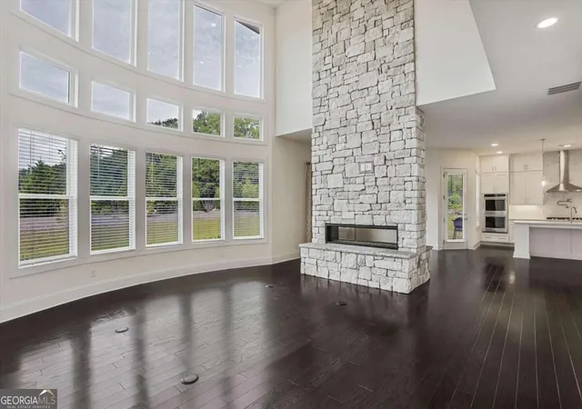 Photo 3 of Single family home for sale at 3330 Carswell Bnd, Cumming, GA 30028 | MLS# 10829706 | Listing updated on 2026-09-23