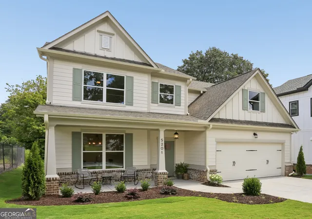 2nd image of 5201 Mulberry St, Flowery Branch, GA 30542 | MLS# 10809725